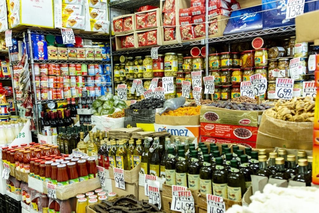 Little Italy Bronx - Brittany Petronella / NYC & Company